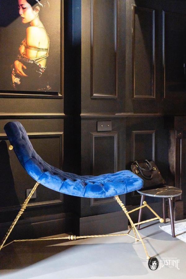 Suite Shibari By Justine Apartments Sobria Elegante Y Pecaminosa Apartamento Turistico En Madrid Rio المظهر الخارجي الصورة